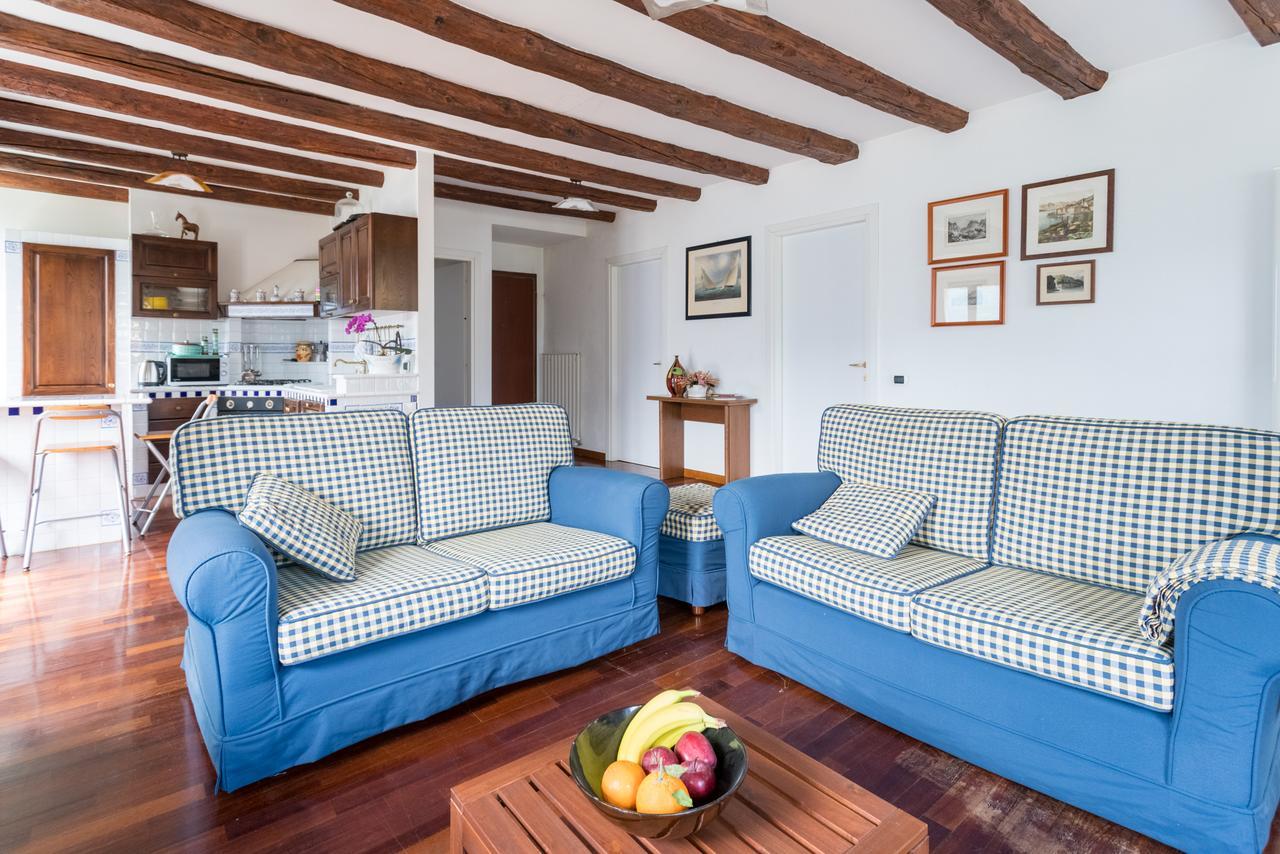 דירות Carate Urio Una Terrazza Da Sogno By Rent All Como מראה חיצוני תמונה