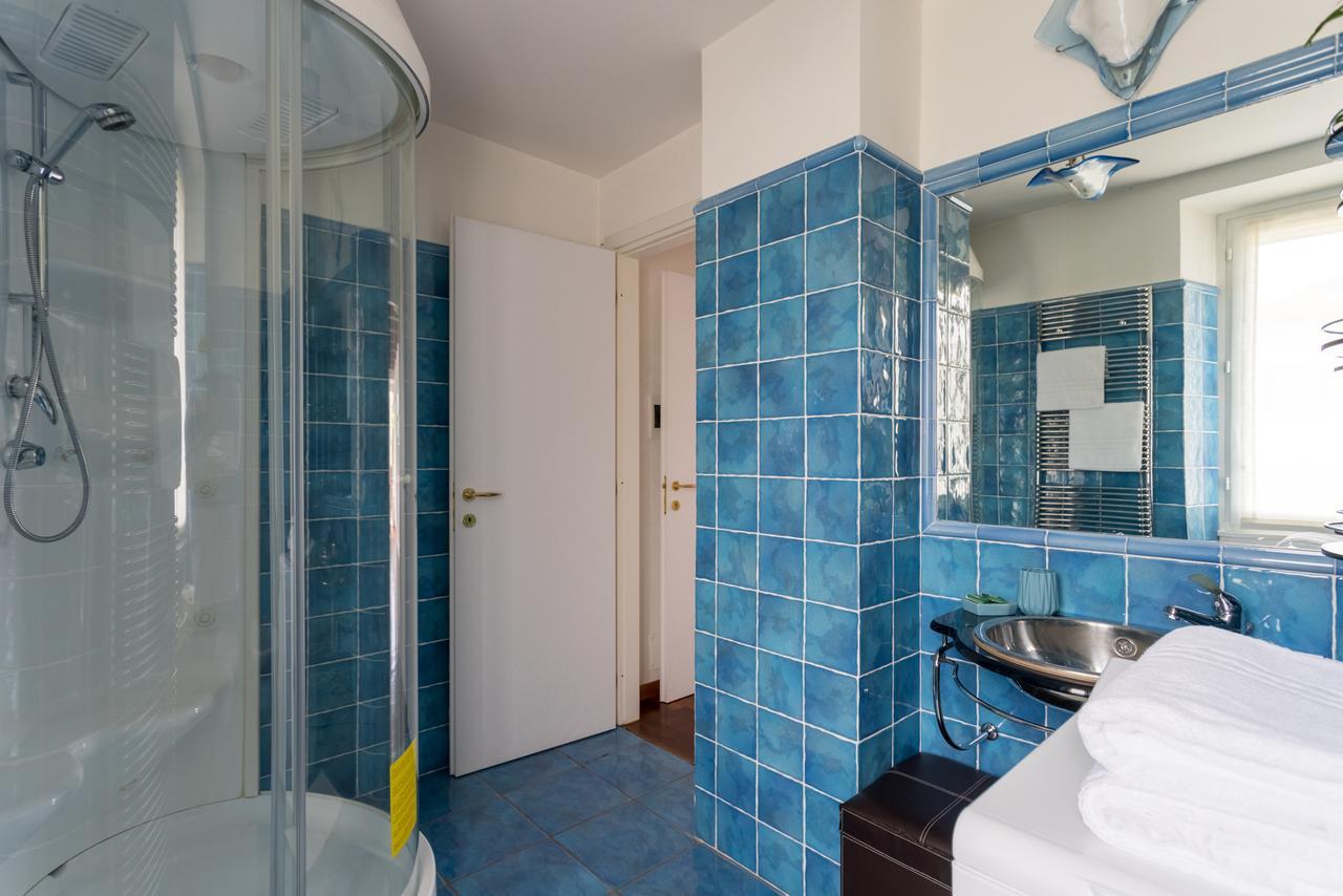 דירות Carate Urio Una Terrazza Da Sogno By Rent All Como מראה חיצוני תמונה